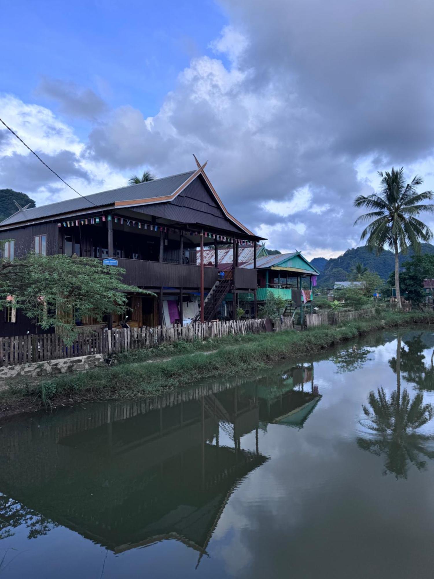 Nasrul House Homestay For Backpackers Maros Exterior foto